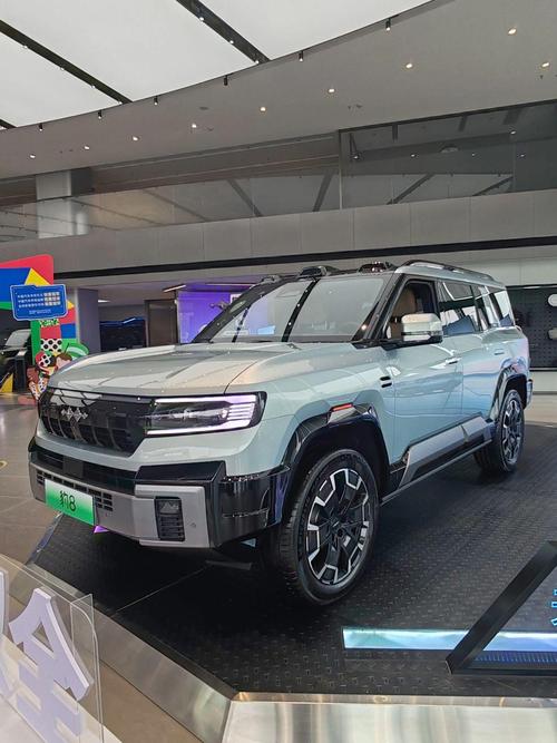 广州156比亚迪方程豹硬派越野的爆款，英菲尼迪35周年与你共成长